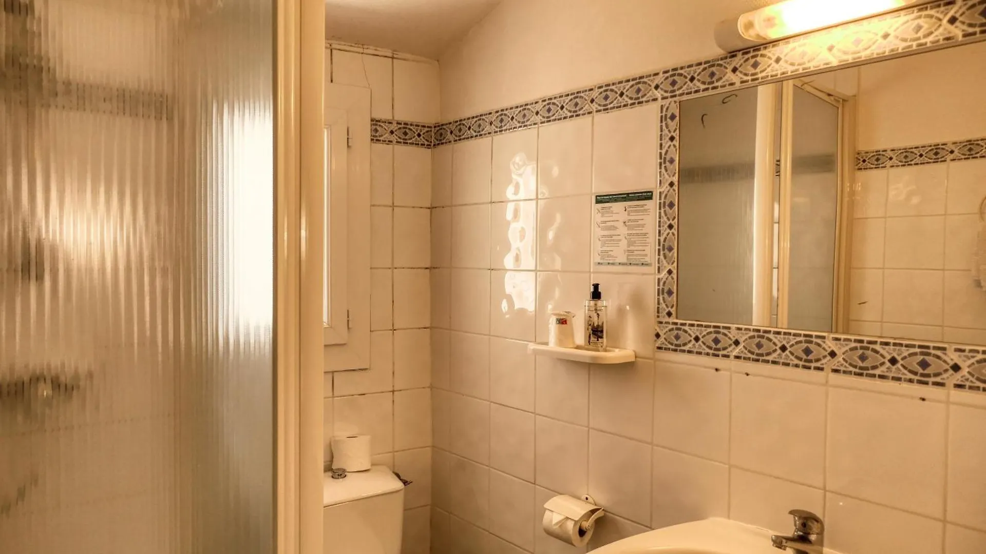 ***  Hotel Boquier France